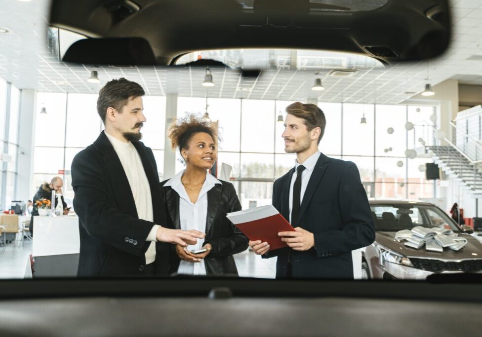 car-sales-staff